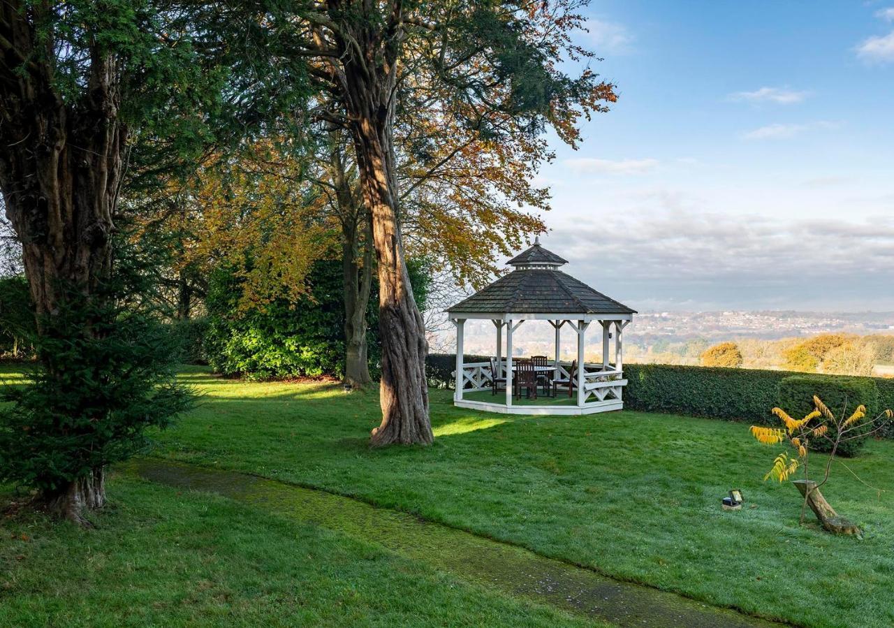 Hogs Back Hotel & Spa Nr Farnham Farnham  Dış mekan fotoğraf